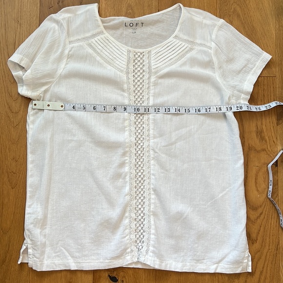 Ann Taylor Loft Blouse - Picture 5 of 7